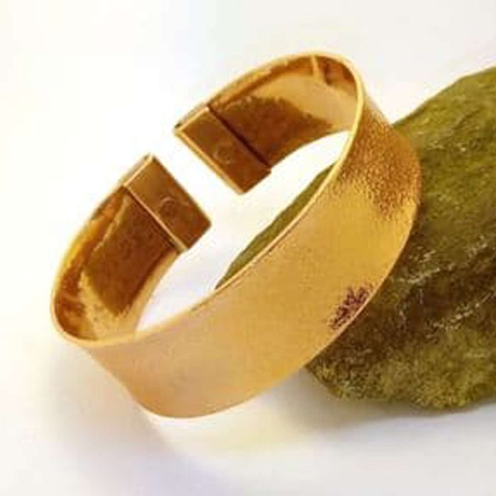 M100: Hammered Concave Copper Bracelet